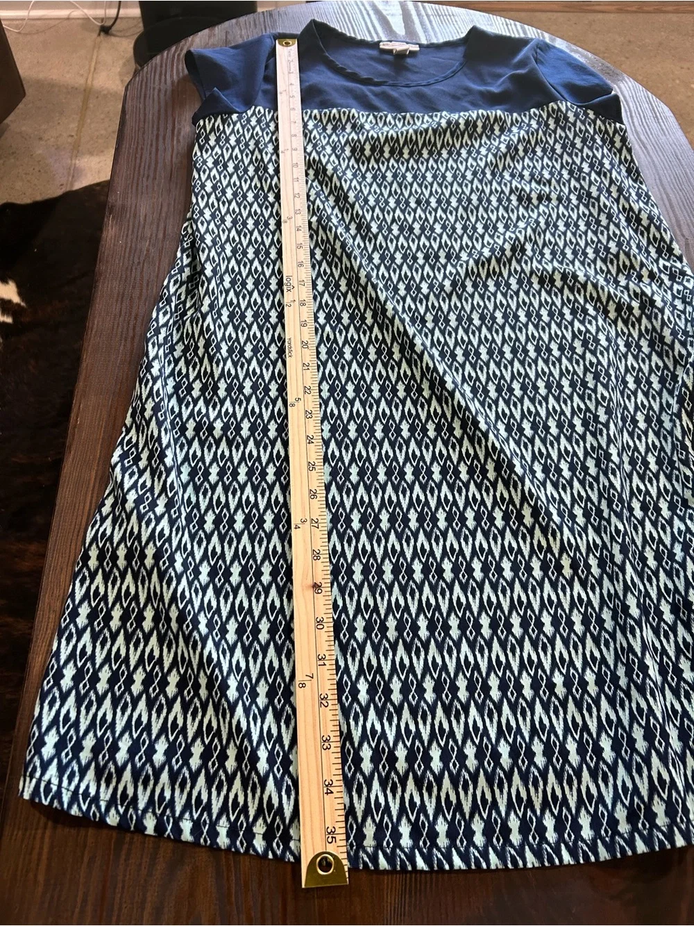 Liz Lange Navy Maternity Shift Dress - Picture 5 of 5